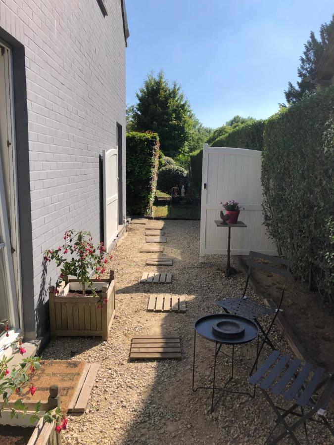La Chambre De Lola Waterloo Exterior photo